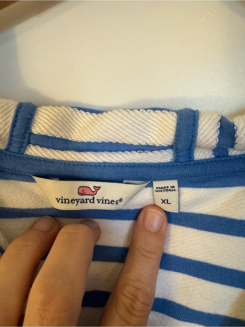 Vineyard Vines White and Blue Striped Hoodie Top - Picture 2 of 3
